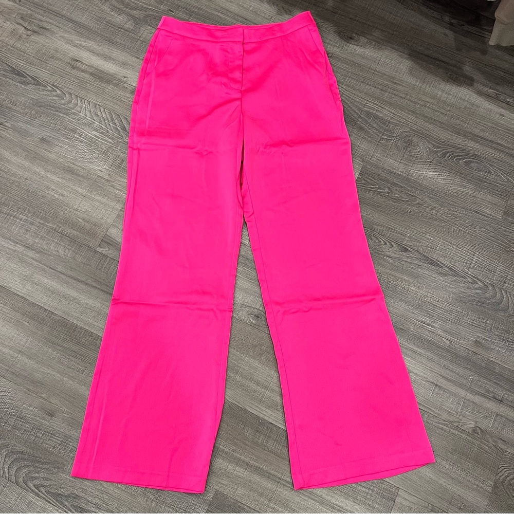 💗Vici BEAUTIFUL silky slacks